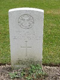 Reichswald Forest War Cemetery - St. John, John Francis